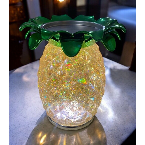 Bath & Body Works Light Up Glitter Pineapple Single Wick Candle Holder Globe New - Picture 1 of 11